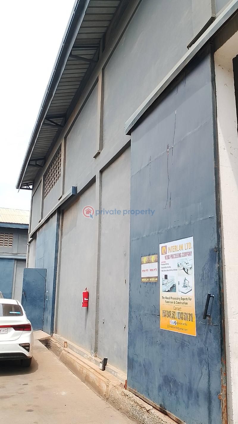 Warehouse For Rent Spintex Manet Junction. Spintex Road Accra - 0