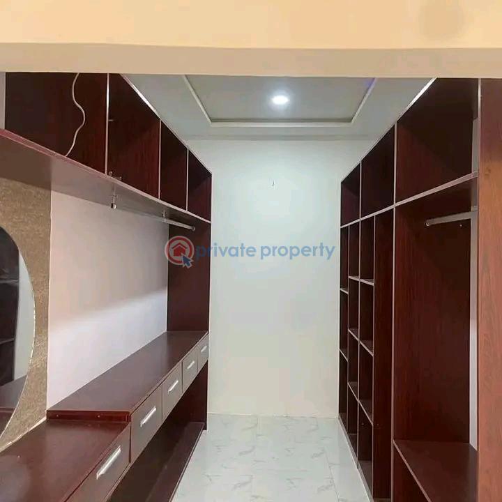 4 bedroom House For Sale Nanakrom Estate East Legon Hills Accra - 4