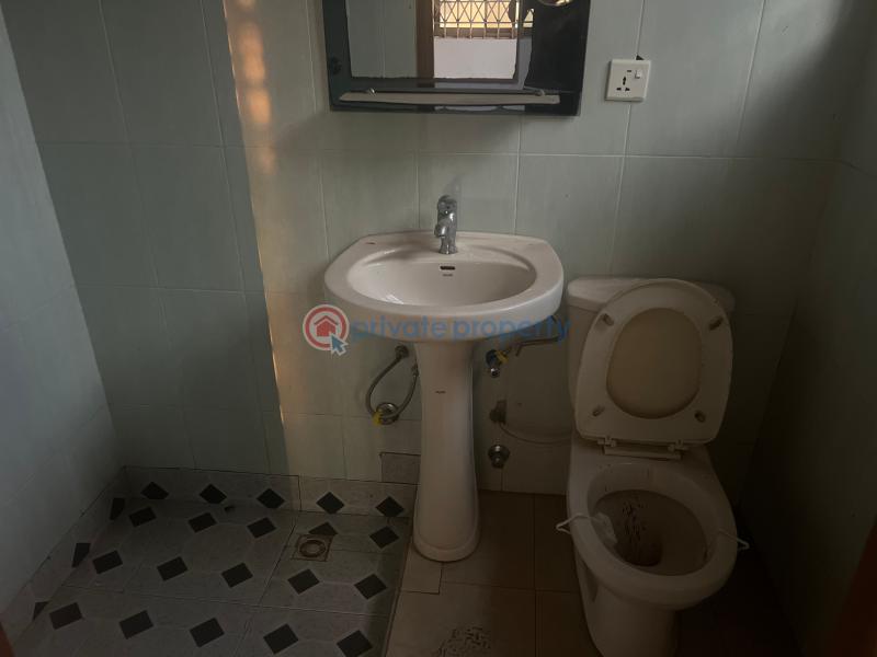 4 bedroom House For Sale Behind Devtraco Estate Dawhenya Ningo Prampram District Accra - 10