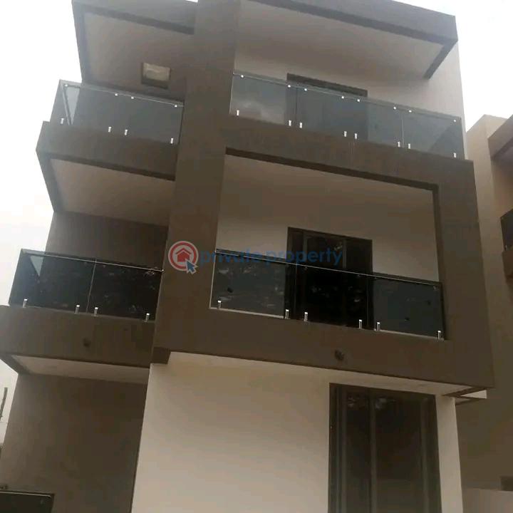 4 bedroom House For Sale East Legon Accra - 13