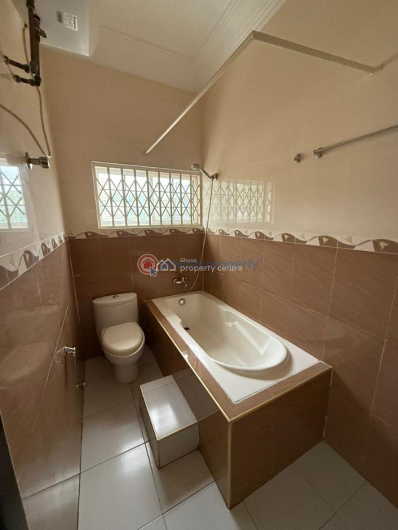 4 bedroom House For Rent Cantonments Accra - 7