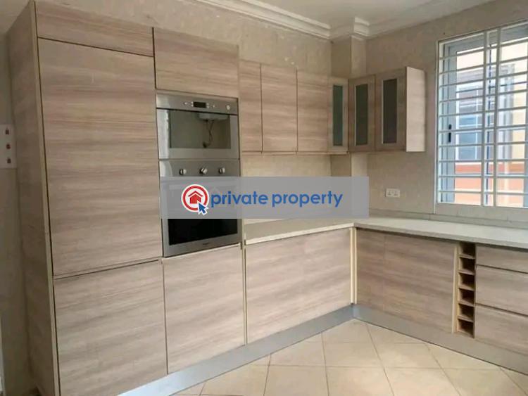 4 bedroom House For Sale &nbsp;golf Hill Achimota Accra - 12