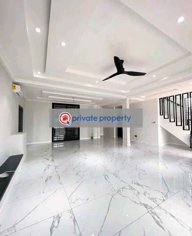 4 bedroom Townhouse For Sale &nbsp;lakeside Ashaley Botwe Adenta Municipal Accra - 1