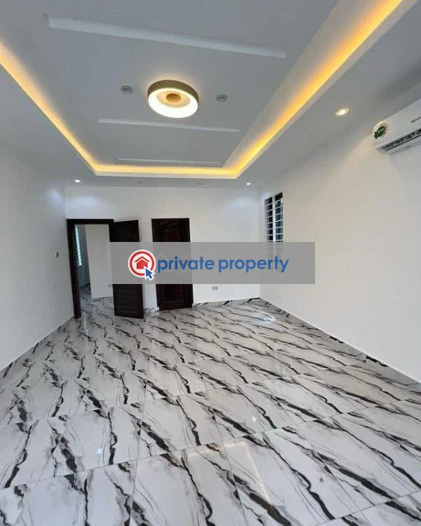 4 bedroom Detached Duplex For Sale &nbsp;ogbojo Ashaley Botwe Adenta Municipal Accra - 3