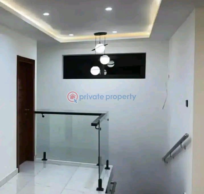 4 bedroom House For Sale Manet Spintex Accra - 6