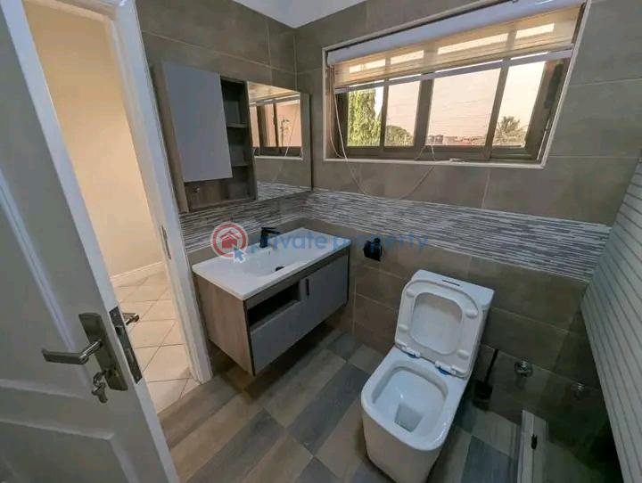 4 bedroom House For Rent East Legon Accra - 9