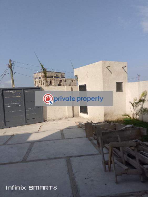 4 bedroom Commercial Property For Sale &nbsp;tse Addo Container Tse Addo Accra - 1