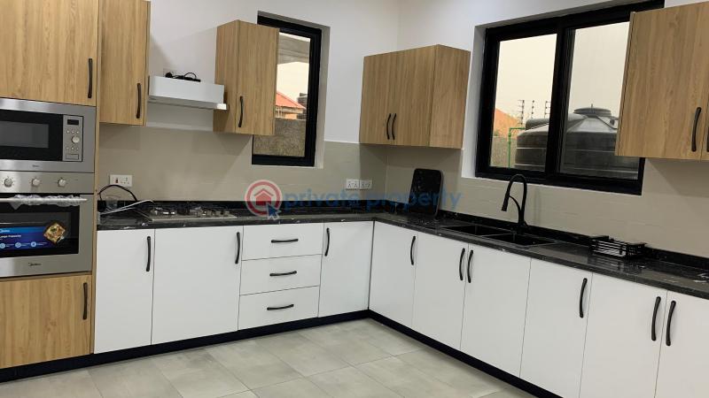 4 bedroom Townhouse For Sale Tema Community 25 comm 25 Tema Accra - 5
