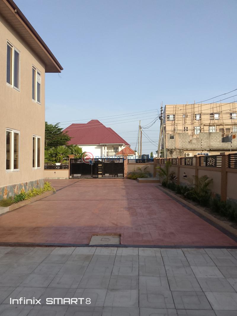 4 bedroom Apartment For Rent Tse Addo Round About Tse Addo Roundabout Accra - 16