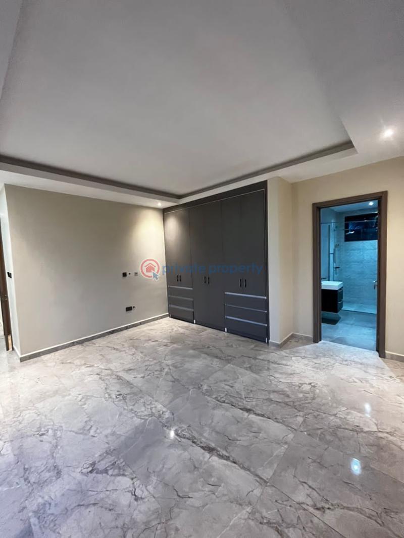 4 bedroom Townhouse For Sale School Junction East Legon Accra - 2