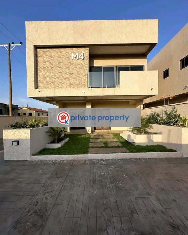 4 bedroom Townhouse For Sale &nbsp;lakeside's Adenta Municipal Accra - 1
