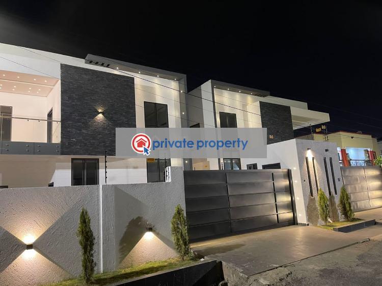 4 bedroom Townhouse For Sale &nbsp;trassacco Adjiringanor East Legon Accra - 0