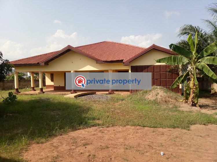 4 bedroom House For Sale &nbsp;amanfro Adenta Municipal Accra - 1