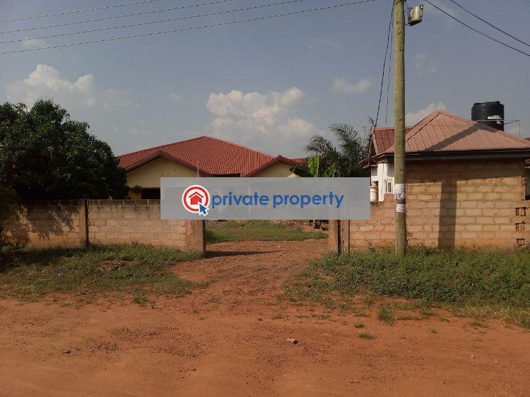 4 bedroom House For Sale &nbsp;amanfro Adenta Municipal Accra - 2