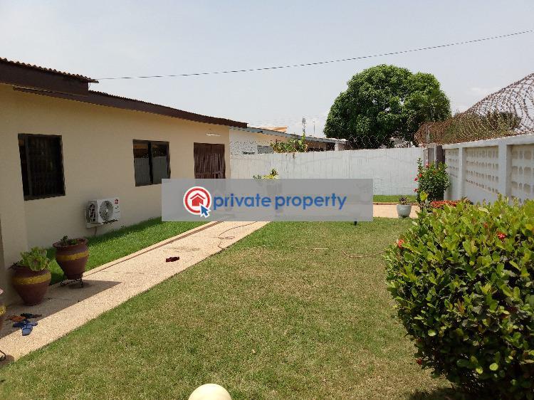 4 bedroom Semi detached Bungalow For Sale &nbsp;sakumono Accra Metropolitan  - 7