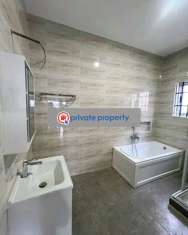 4 bedroom Detached Duplex For Sale &nbsp;botwe Adenta Municipal Accra - 8