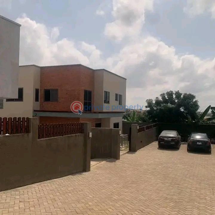 4 bedroom House For Sale Kwabenya Ga East Municipal Accra - 2