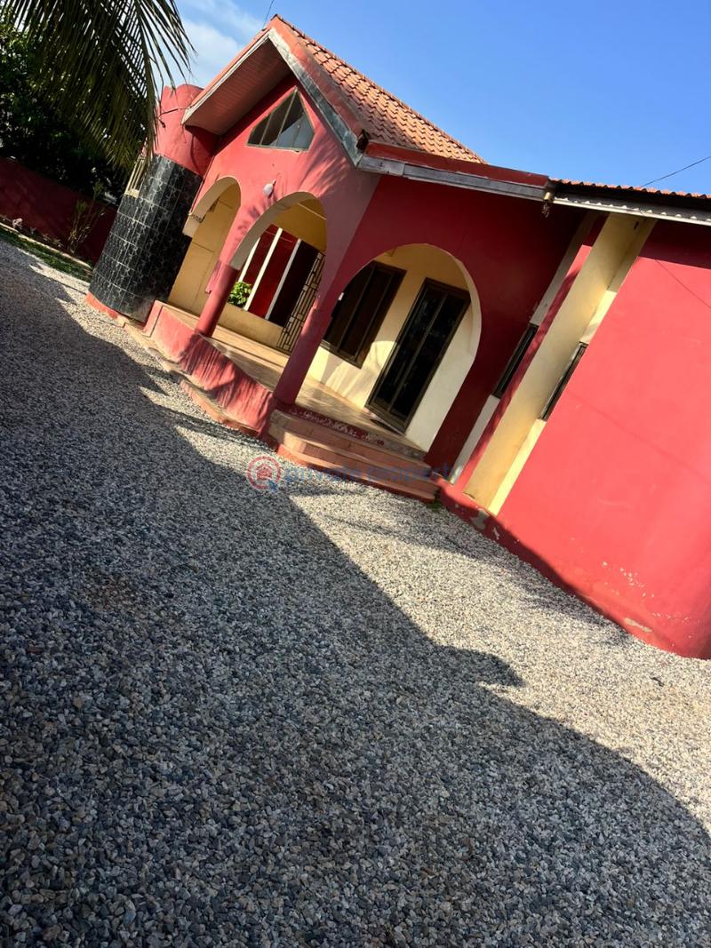 4 bedroom House For Sale Gbawe Cp McCarthy Hill Ga South Municipal Accra - 0