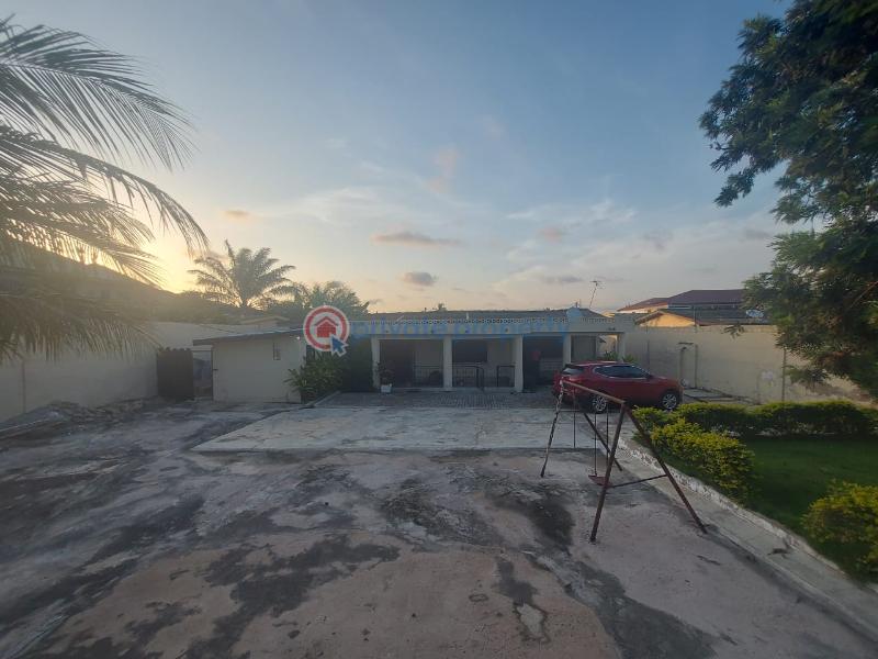 5 bedroom Detached Bungalow For Sale Official Town Tarred Road Odorkor Accra - 0