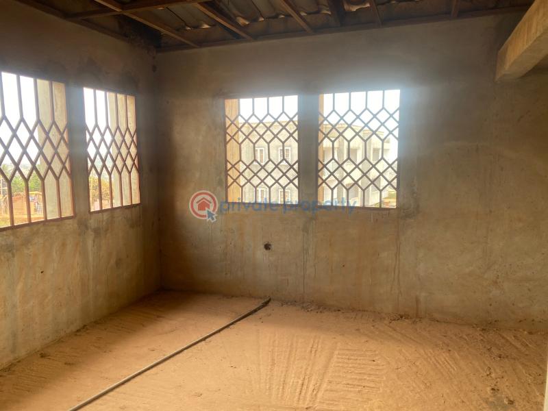 4 bedroom House For Sale Gbawe Zero Last Stop Ga South Municipal Accra - 11