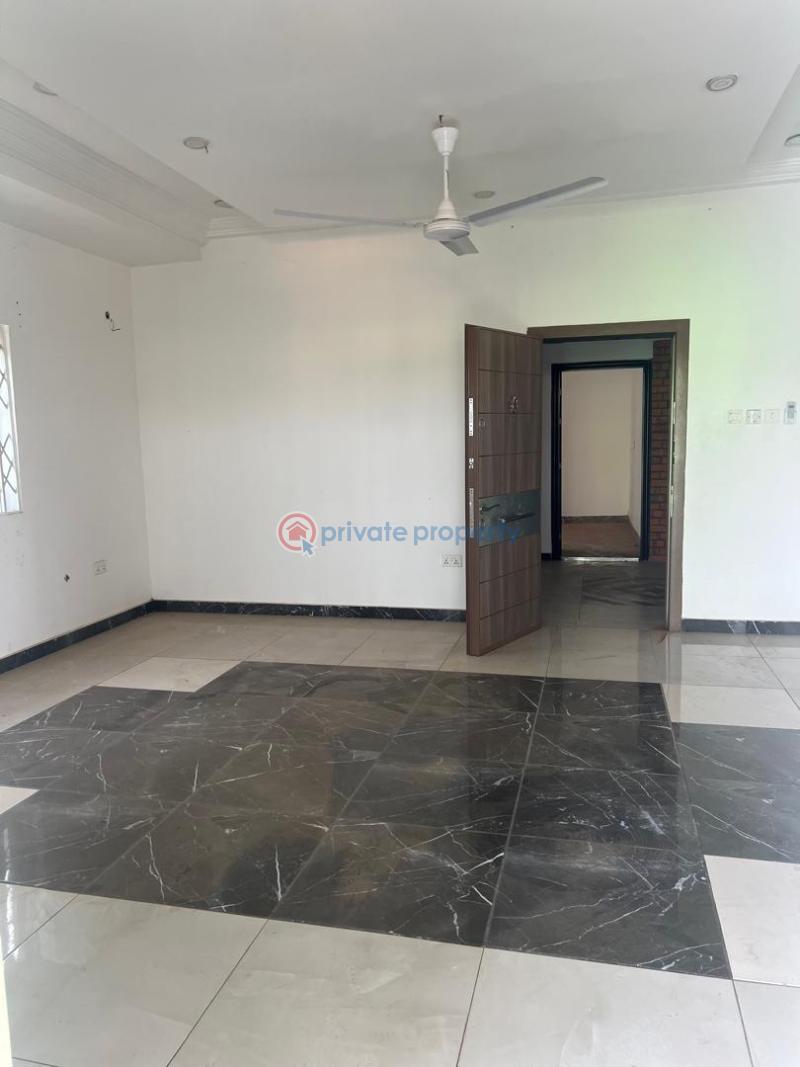 5 bedroom Detached Bungalow For Sale New Weija Choice Weija Ga South Municipal Accra - 11
