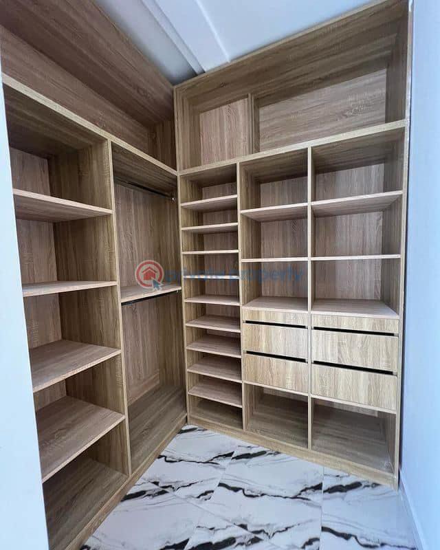 4 bedroom House For Sale Ogbojo Madina La Nkwantanang Madina Municipal Accra - 5
