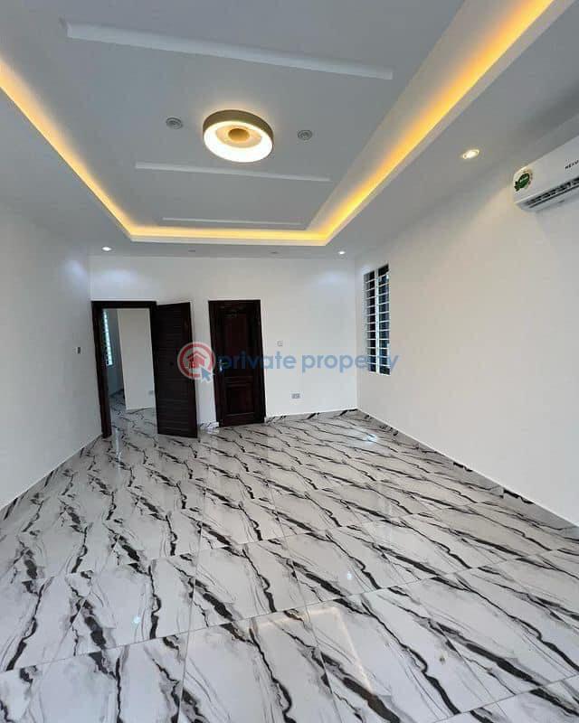 4 bedroom House For Sale Ogbojo Madina La Nkwantanang Madina Municipal Accra - 3