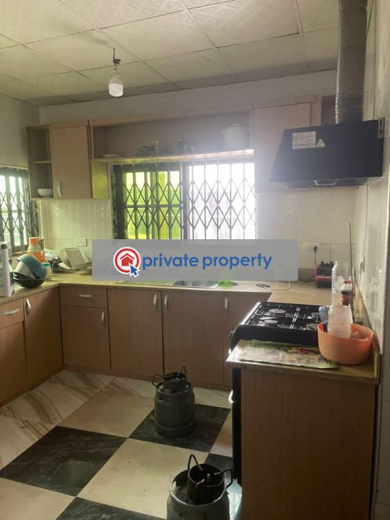 5 bedroom House For Sale new Market Kasoa AwutuSenya East Central