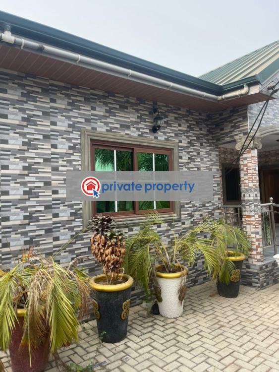 5 bedroom House For Sale new Market Kasoa AwutuSenya East Central