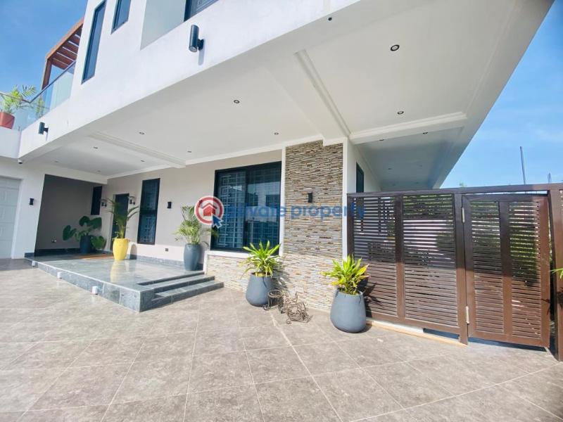 5 bedroom House For Sale Sakumono Celebrity Golf Estate Tema West Municipal District Accra - 9