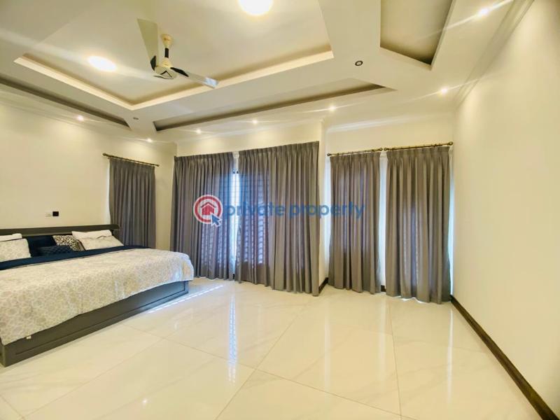 5 bedroom House For Sale Sakumono Celebrity Golf Estate Tema West Municipal District Accra - 0
