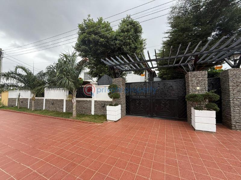 5 bedroom House For Sale Ambassadorial Enclaves East Legon Accra - 0
