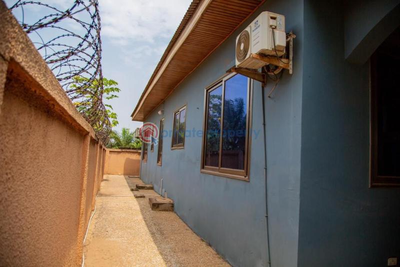 5 bedroom House For Sale comm 25 Tema Accra - 10