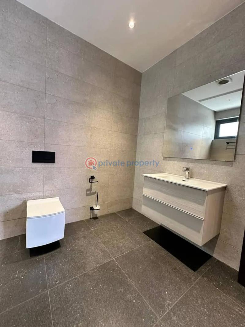 5 bedroom House For Sale Accra - Ghana East Legon  - 13