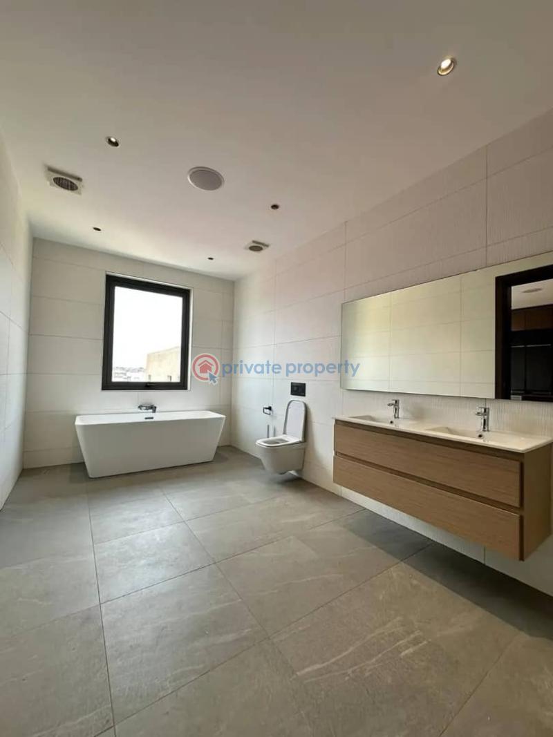 5 bedroom House For Sale Accra - Ghana East Legon  - 4