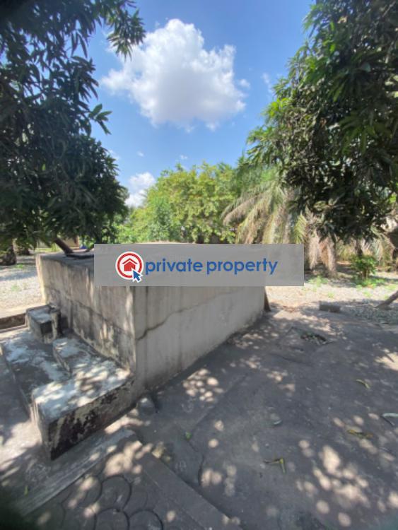 5 bedroom Detached Bungalow For Sale &nbsp;dome Pillar 2 Behind Atomic Dome Ga East Municipal Accra - 4