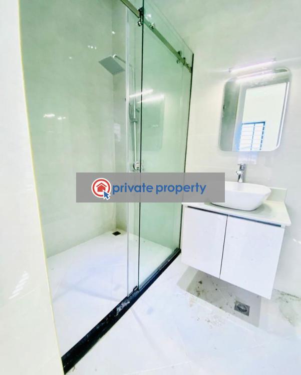 5 bedroom House For Sale &nbsp;lashibi Spintex Accra - 8