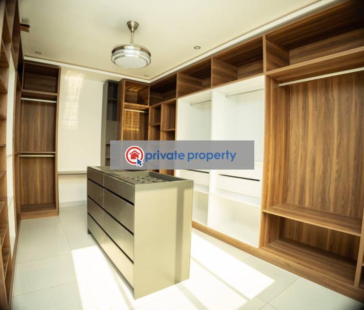 5 bedroom House For Sale &nbsp;roman Ridge Accra Metropolitan  - 18
