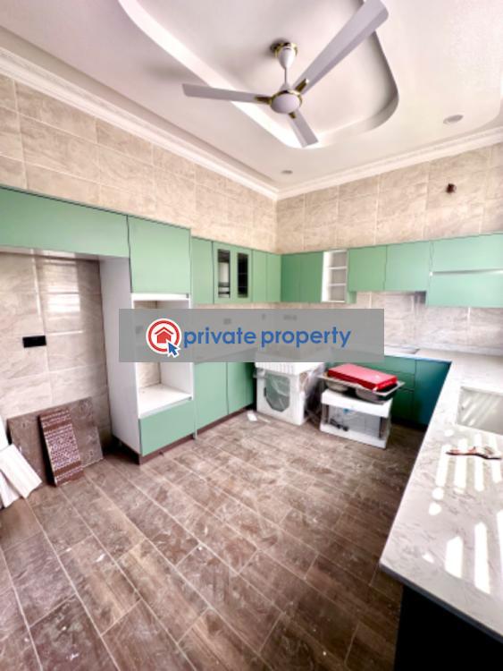 5 bedroom Detached Bungalow For Sale Spintex Accra - 9