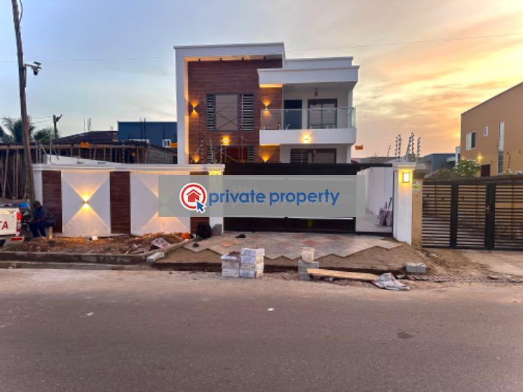 5 bedroom Detached Bungalow For Sale Spintex Accra - 2