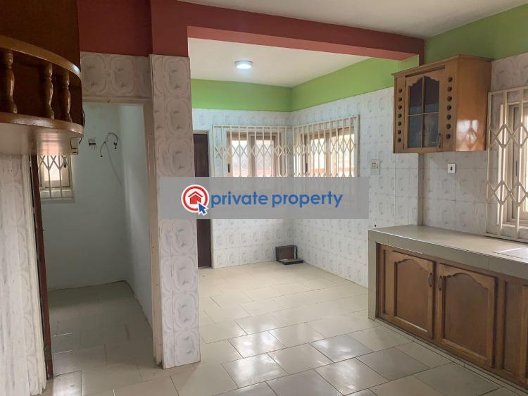 5 bedroom House For Sale &nbsp;community 22 Tema Accra - 2