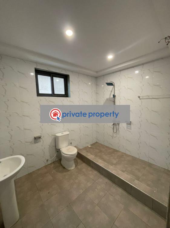 5 bedroom House For Sale &nbsp;afienya Mataheko Tema Accra - 5