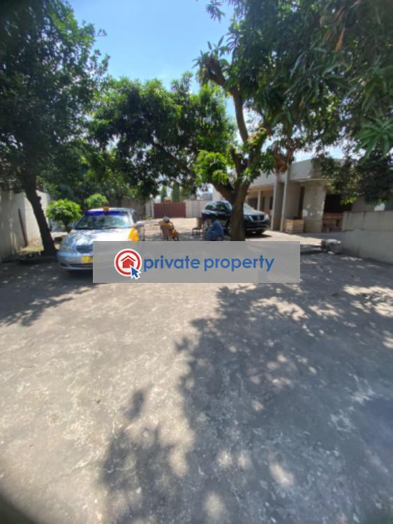 5 bedroom Detached Bungalow For Sale &nbsp;dome Pillar 2 Behind Atomic Dome Ga East Municipal Accra - 3