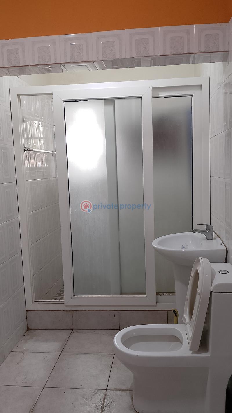 5 bedroom House For Rent Pillar 2, K Boat. Pillar 2 Ga East Municipal Accra - 10