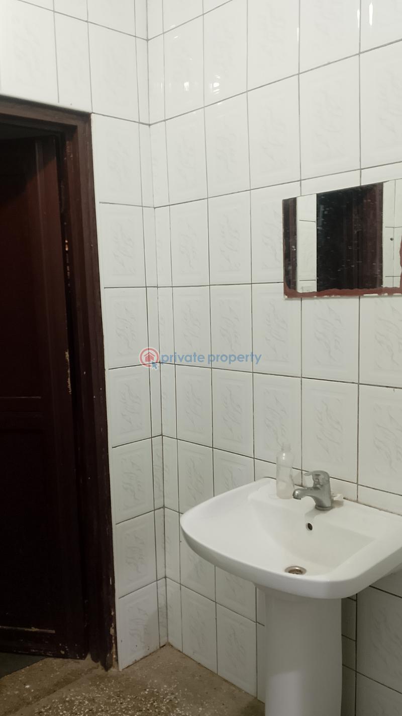 5 bedroom House For Rent Pillar 2, K Boat. Pillar 2 Ga East Municipal Accra - 7