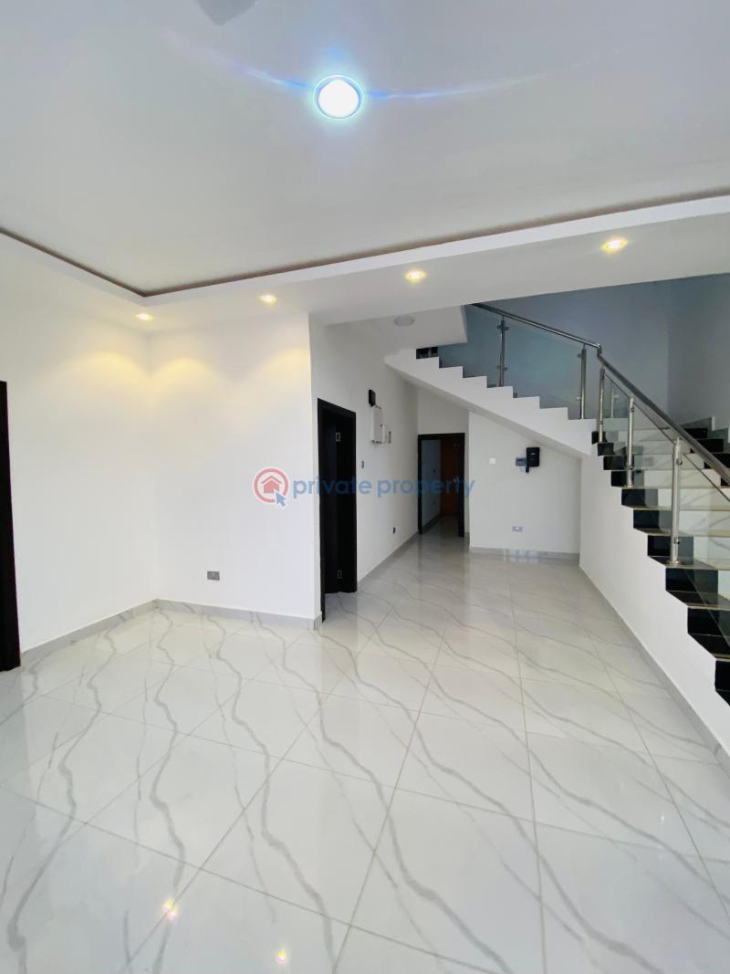 5 bedroom Detached Duplex For Sale Behind Lindsay Garden Achimota Mall Close To The Achimota Mall Accra - 5