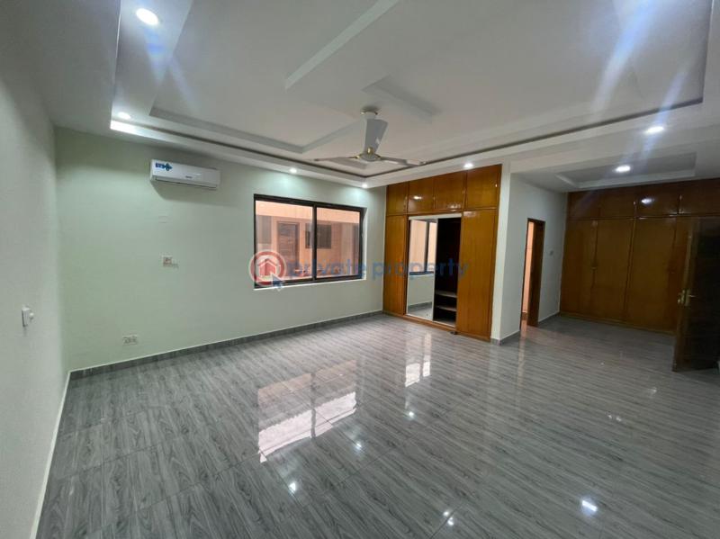 5 bedroom Detached Bungalow For Sale Mataheko Tema Accra - 3