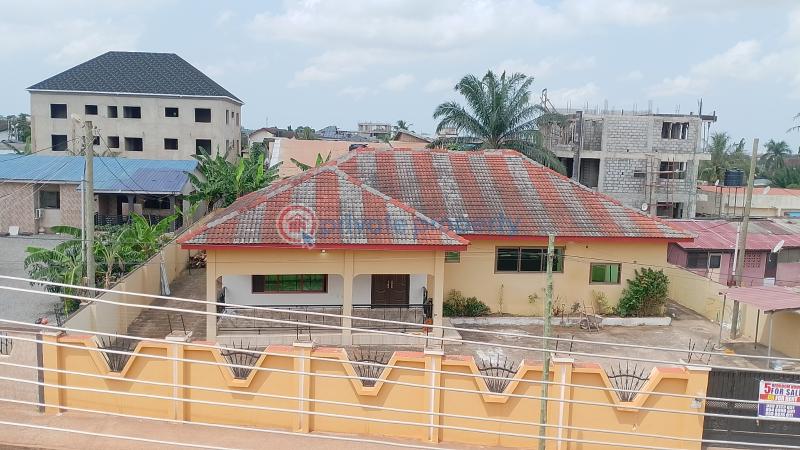 5 bedroom House For Sale Westland Star Bite. West Legon Achimota Accra - 0