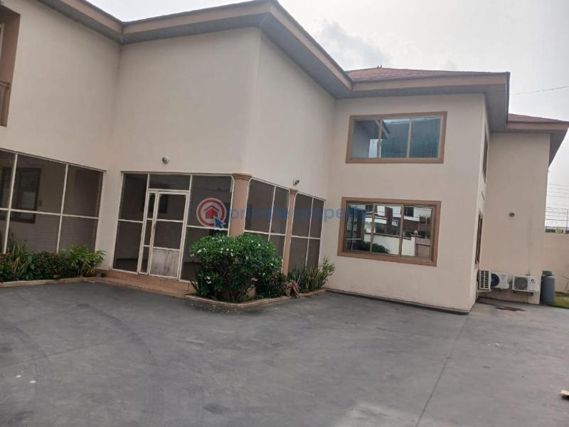 5 bedroom House For Sale North Labone Accra - 0