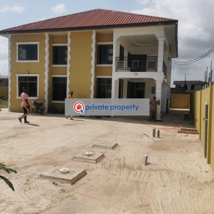 5 bedroom Townhouse For Sale &nbsp;community 25 Tema Dawhenya Terrazzo Tema Accra - 8